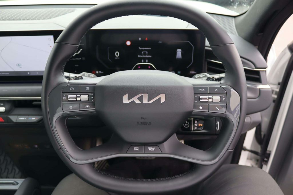 Kia EV9 99.8Kwh Air Suv Rwd 200 Bhp Black #23