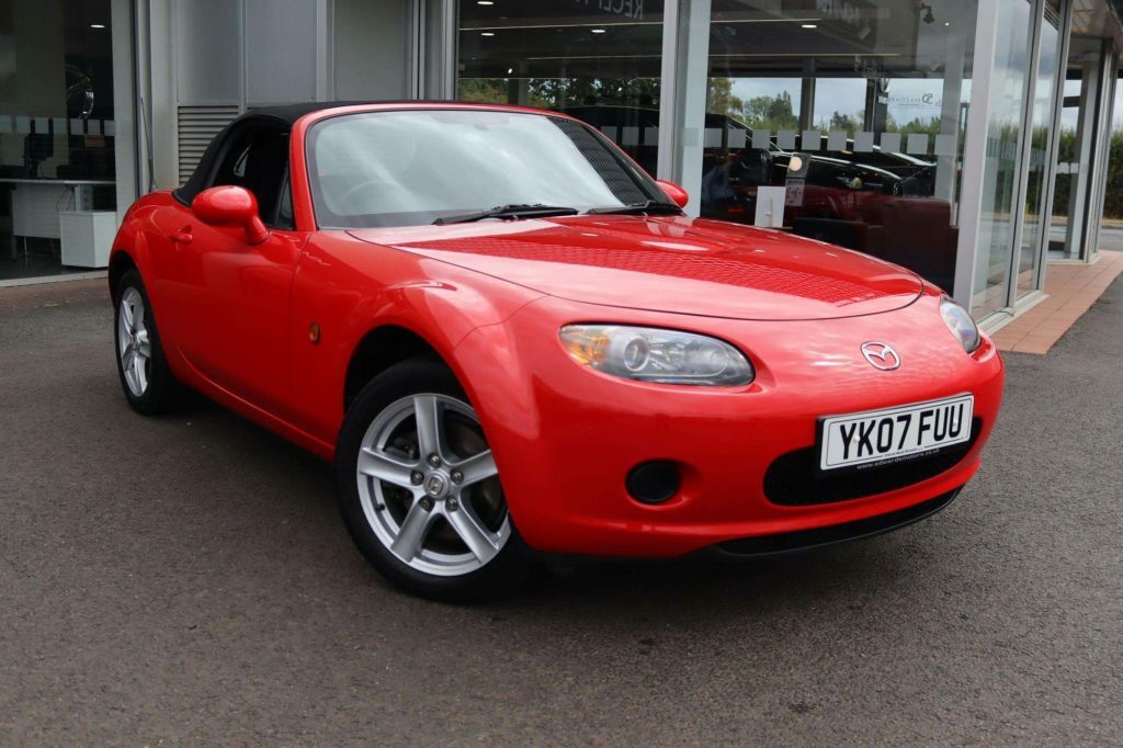 Mazda MX-5 2.0I Option Pack Red