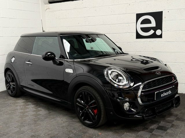 Mini Hatch 2.0 Cooper S Sport Hatchback Eur Black