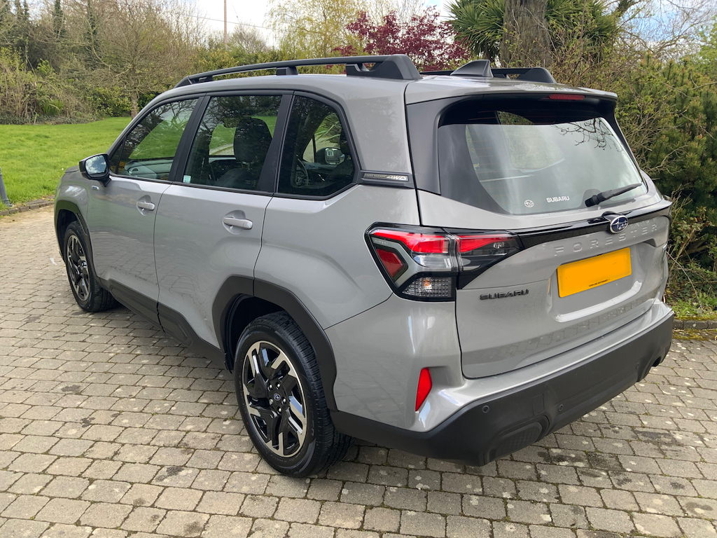 Subaru Forester 2.0 I E-boxer Limited Suv Hybrid Linear Silver #3