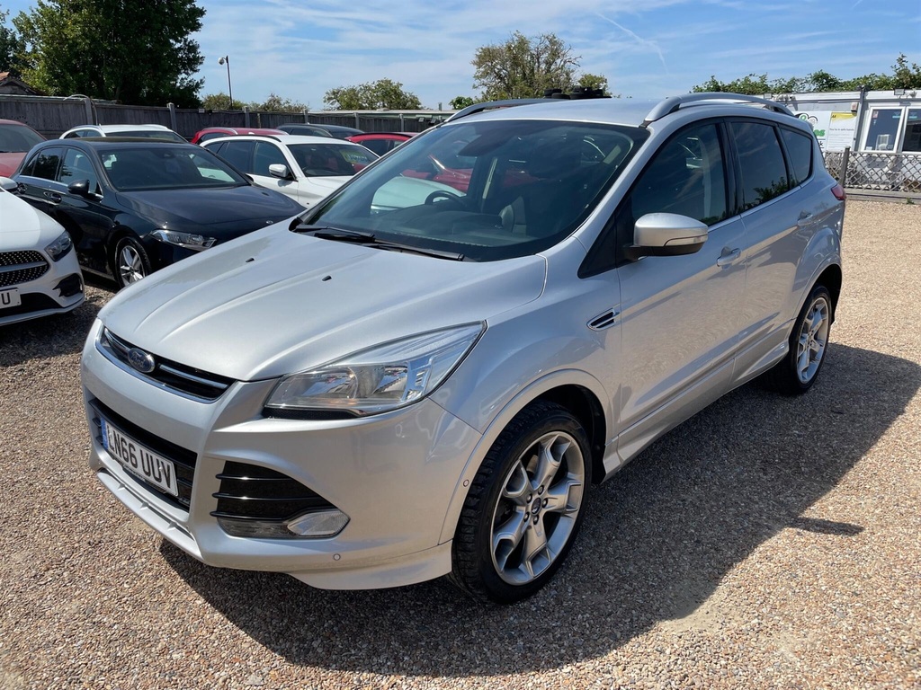 Ford Kuga 2.0 Tdci Titanium Sport Awd Euro 6 Ss LN66UUV #3