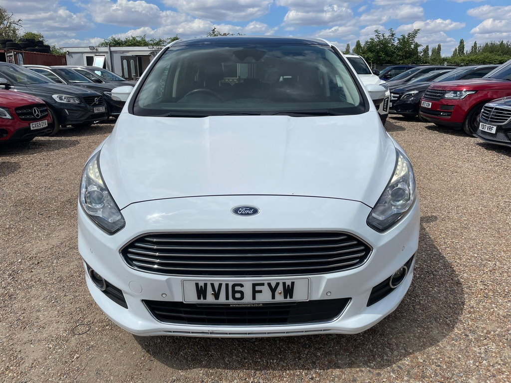 Ford S-Max 2.0 Tdci Titanium Euro 6 Ss WV16FYW #2