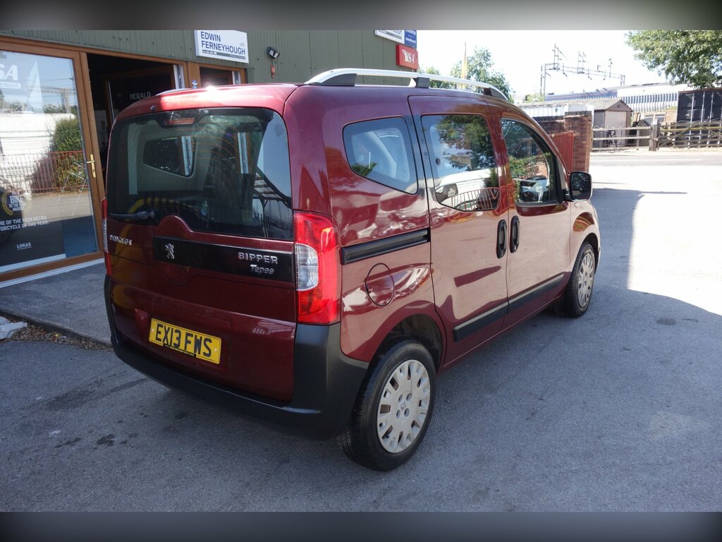 Peugeot Bipper Tepee 1.3 Hdi S Mpv Euro 5 75 Ps Red #3