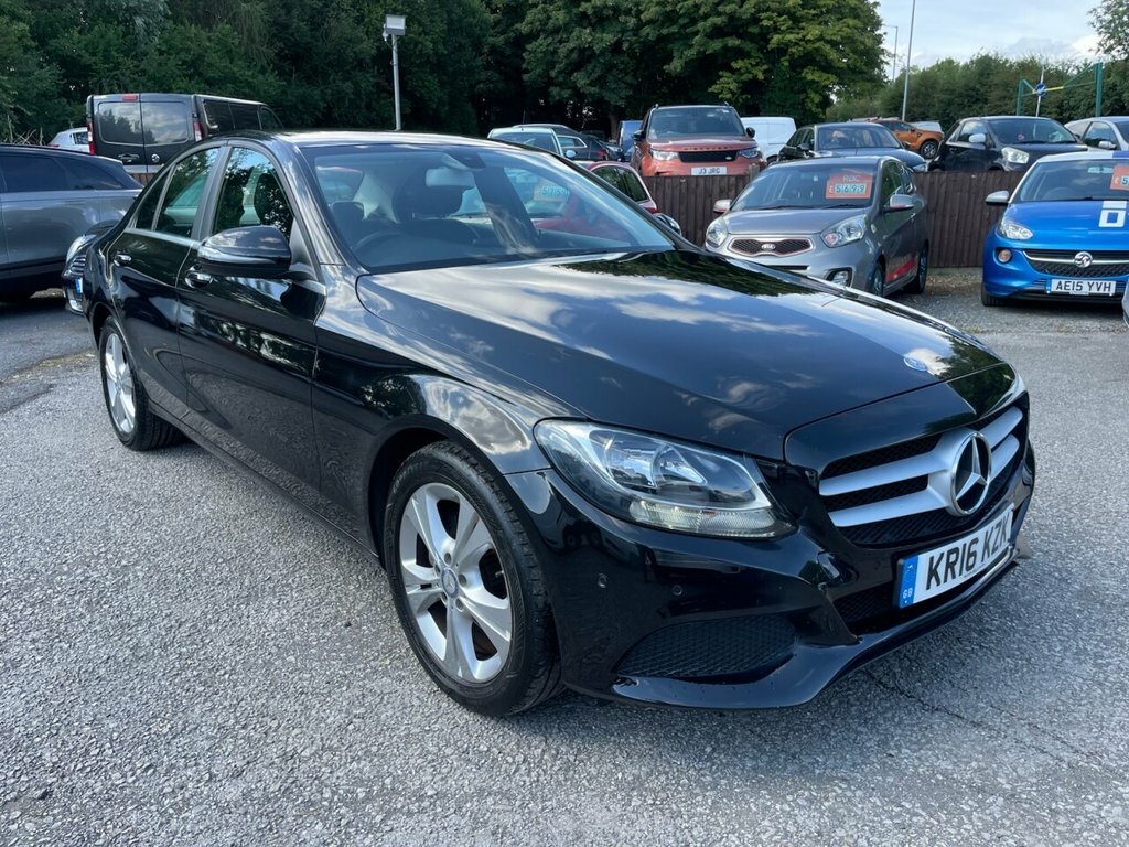 Mercedes-Benz C Class 2.1L Se Black #3