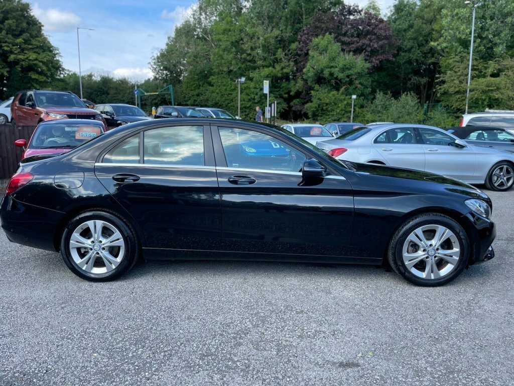 Mercedes-Benz C Class 2.1L Se Black