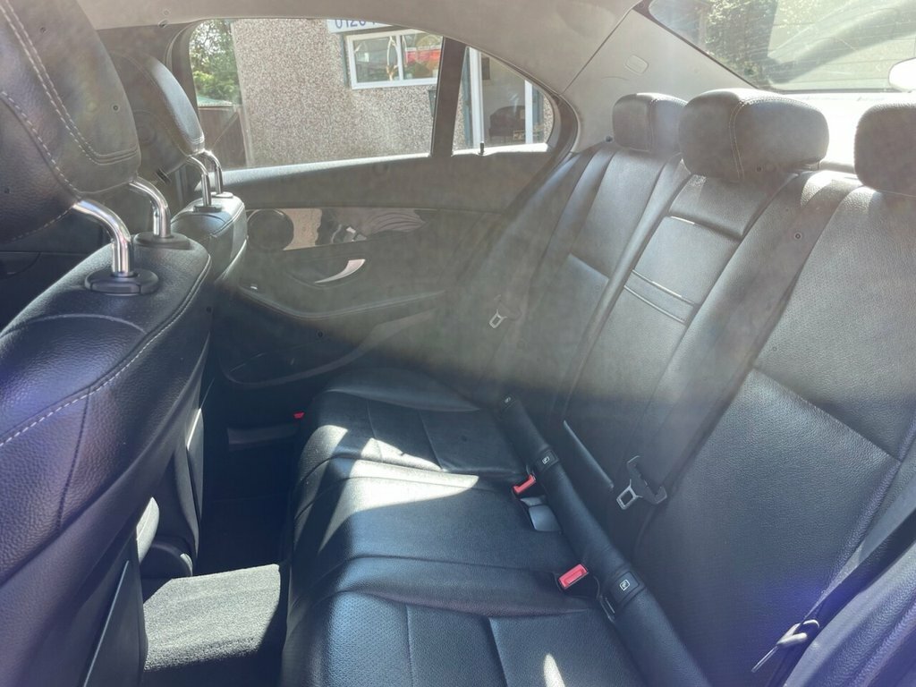 Mercedes-Benz C Class C220d Sport Premium 9G-tronic White #19