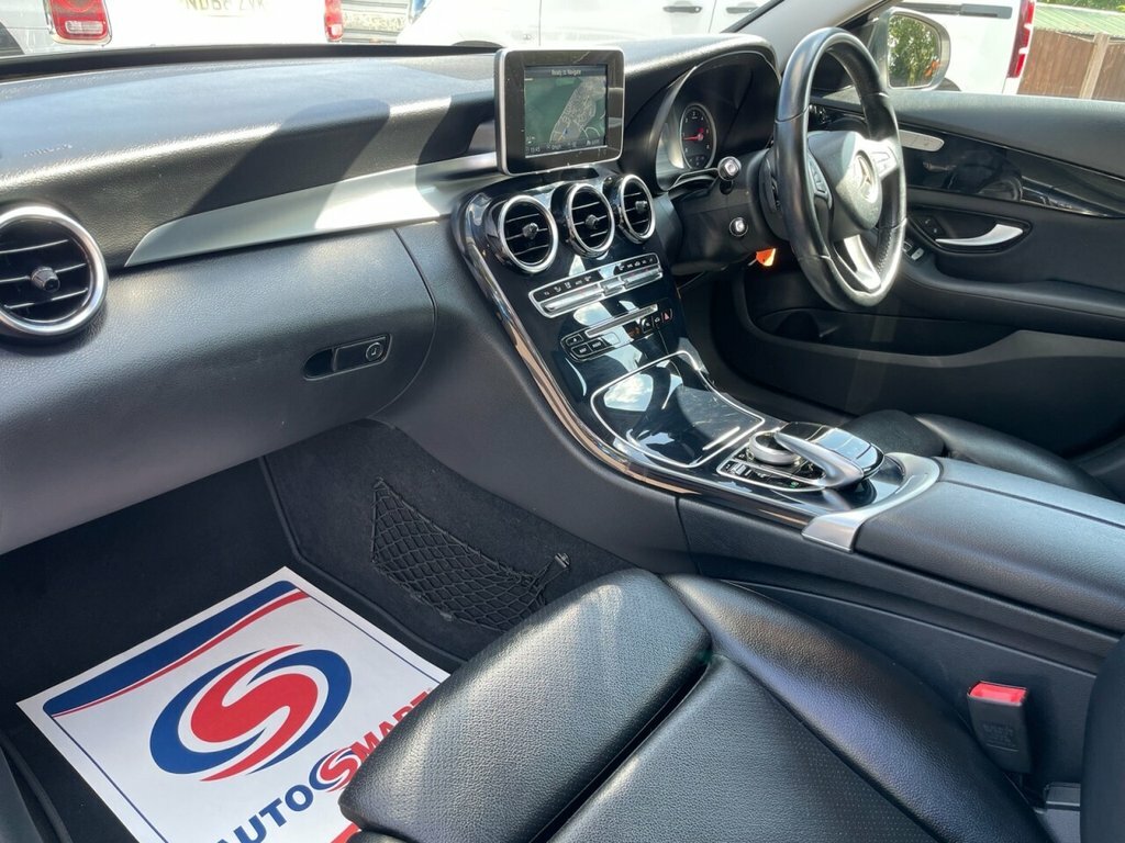 Mercedes-Benz C Class C220d Sport Premium 9G-tronic White #16