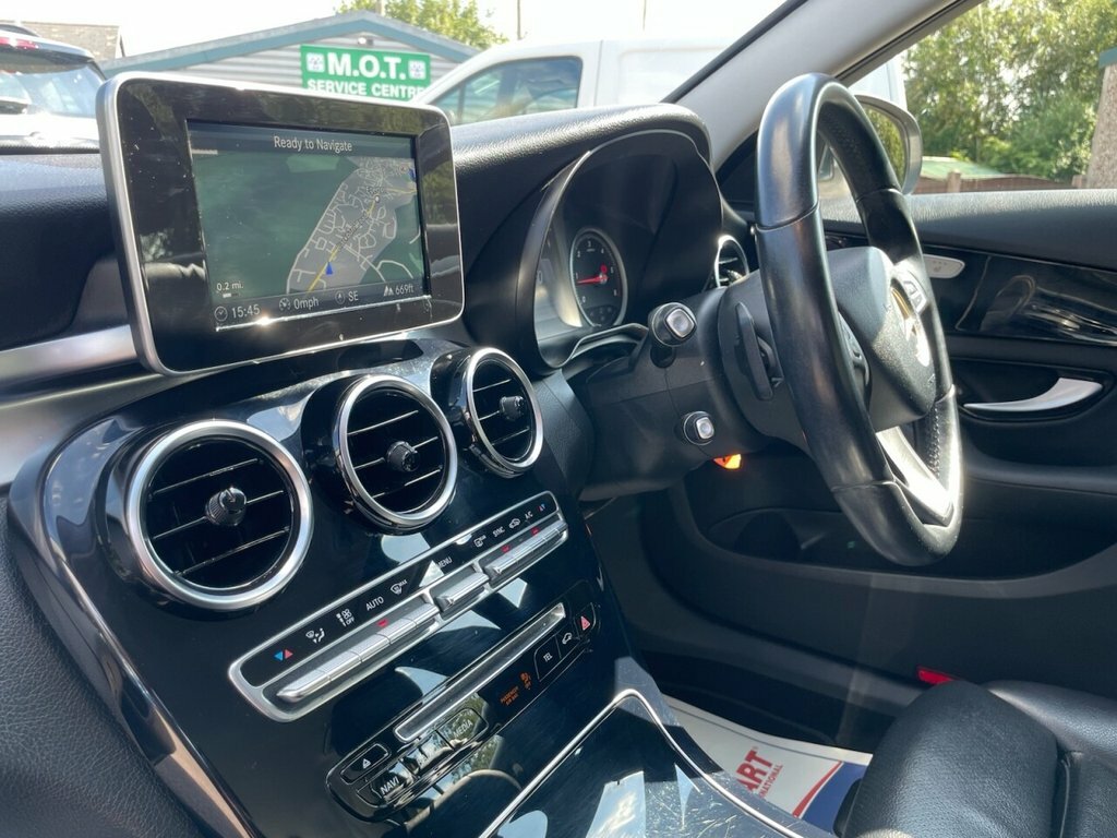 Mercedes-Benz C Class C220d Sport Premium 9G-tronic White #28