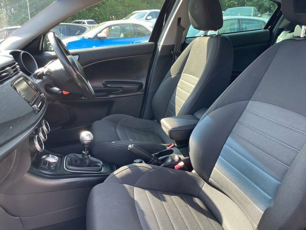 Alfa Romeo Giulietta Jtdm-2 Super Tct Euro 6 Ss 120 Bhp Grey #13