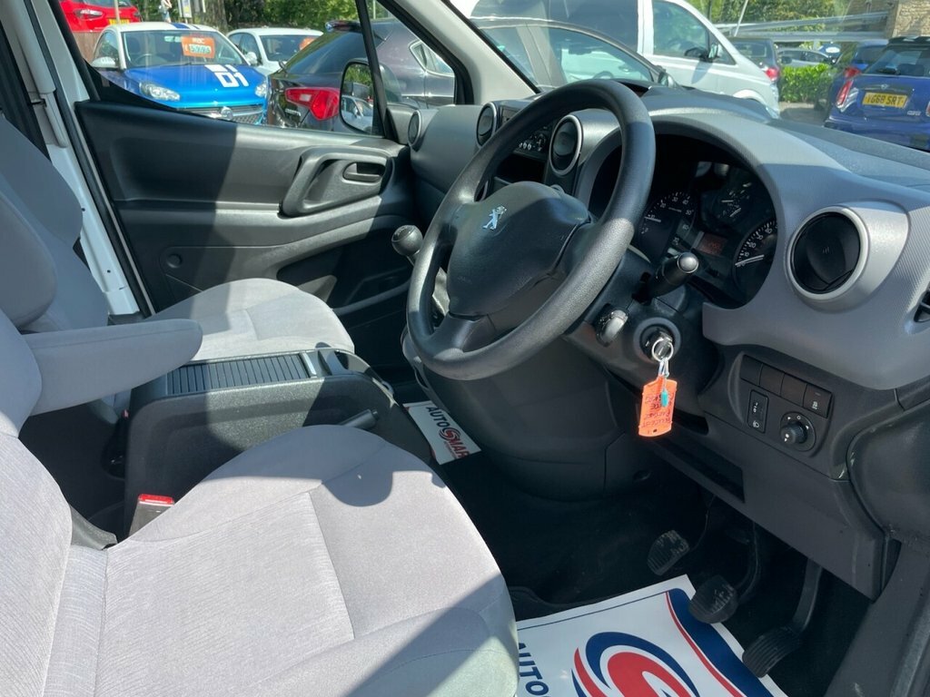 Peugeot Partner 1.6L 1.6 Hdi Professional L1 625 Swb White #17