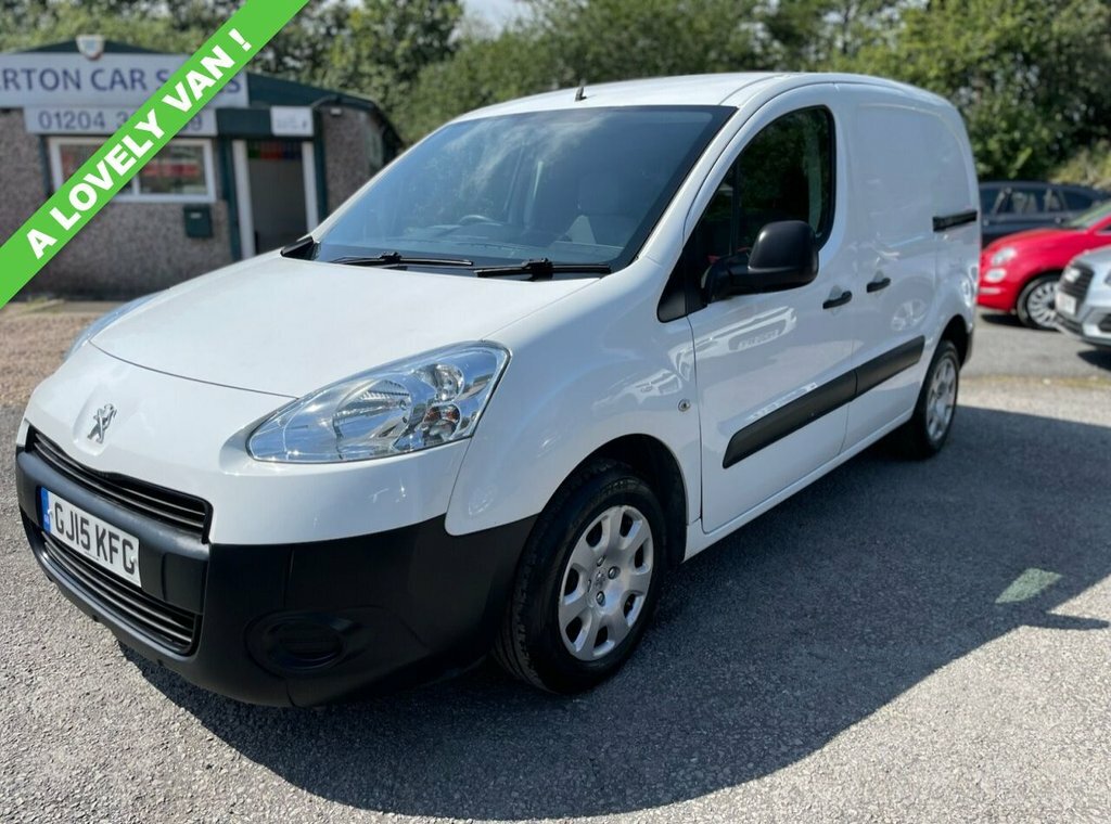 Peugeot Partner 1.6L S White #4