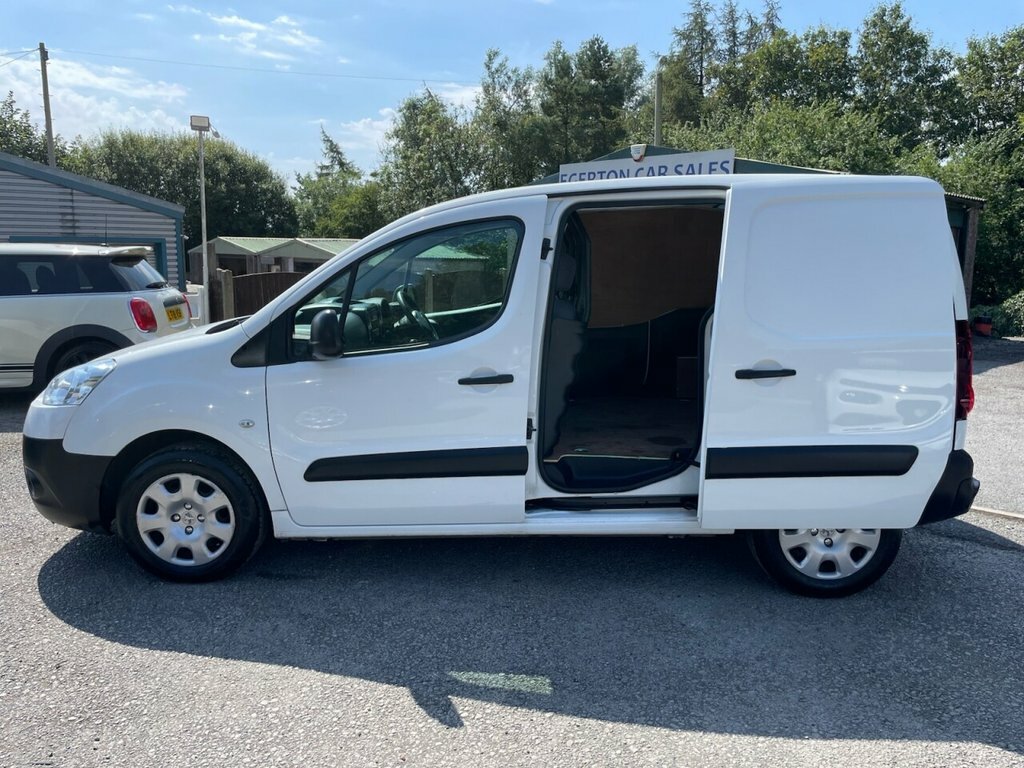 Peugeot Partner 1.6L S White #6