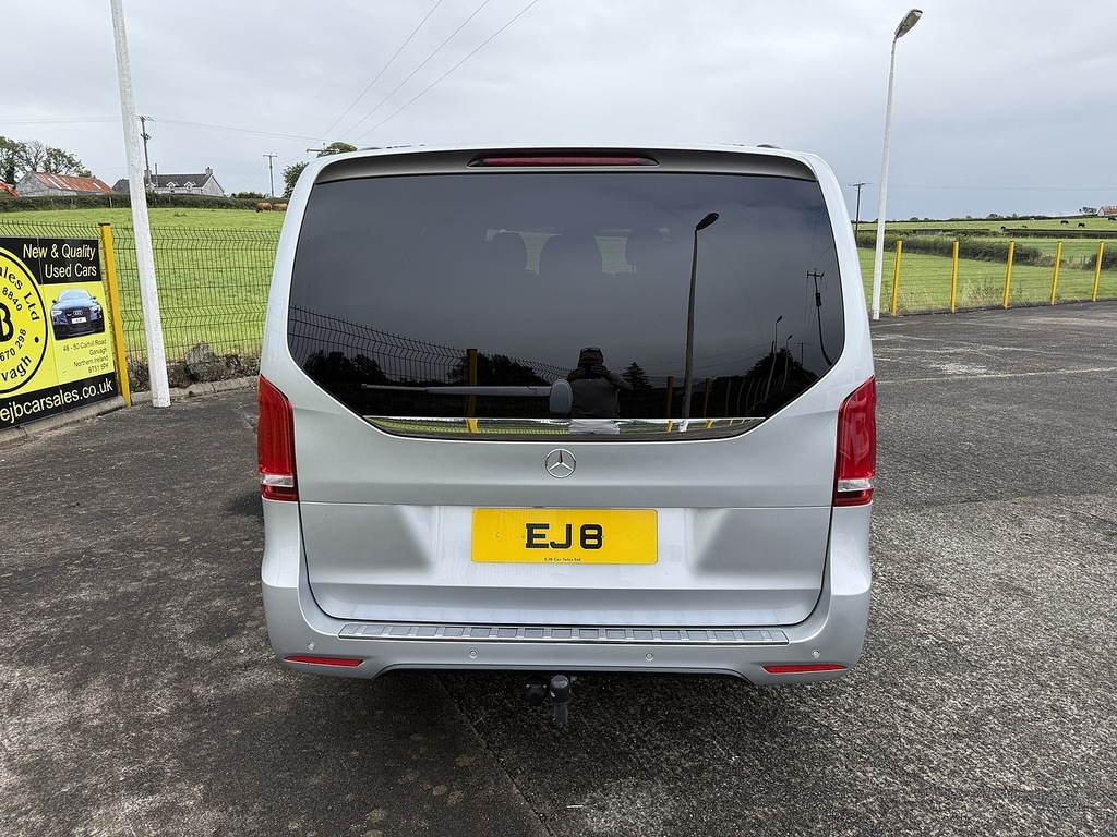 Mercedes-Benz V Class V250d Bluetec Amg Line Extra Long U5176 Ulez Silver #4