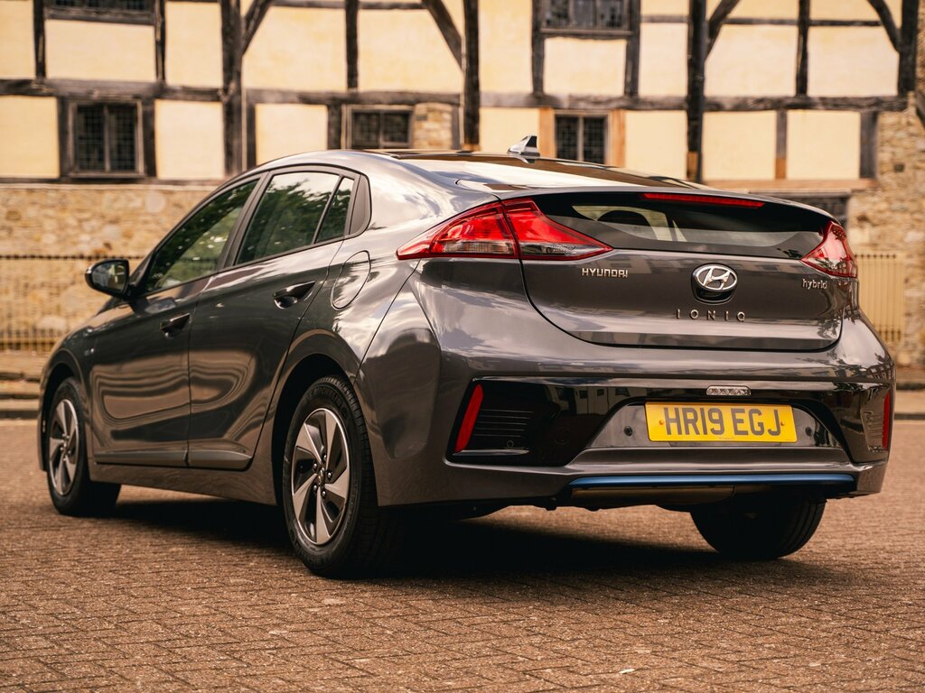 Hyundai Ioniq 1.6 H-gdi Gpf Se Hatchback Hybrid Dct E Grey #5