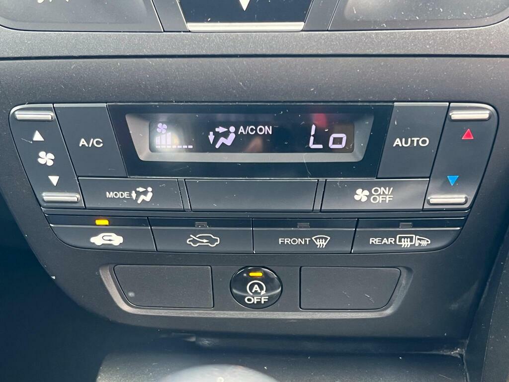 Honda Civic 1.8 I-vtec Ex Gt 5-Door Blue #40