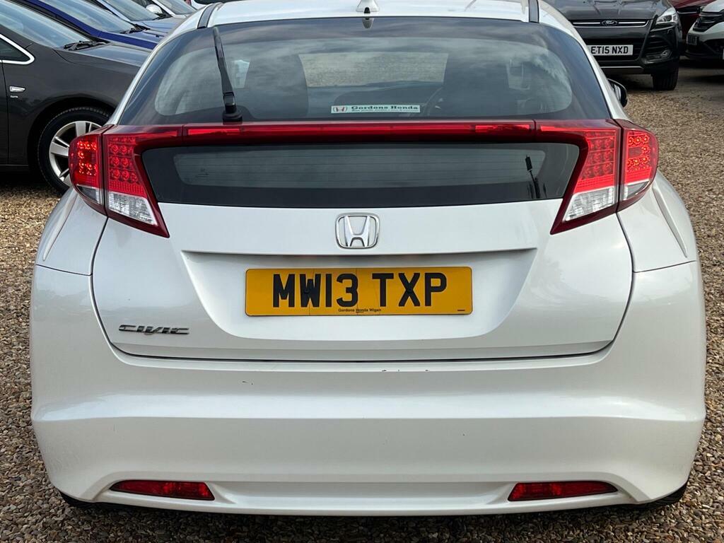 Honda Civic 1.8 I-vtec Ex Gt 5-Door Blue #16