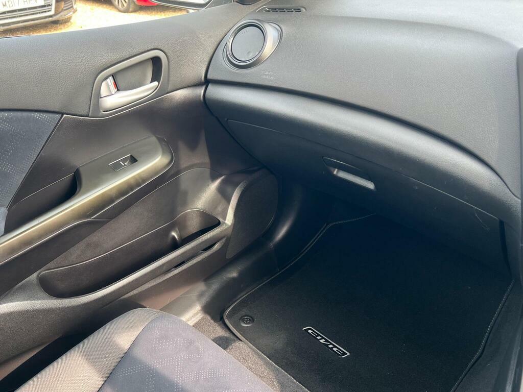 Honda Civic 1.8 I-vtec Ex Gt 5-Door Blue #47