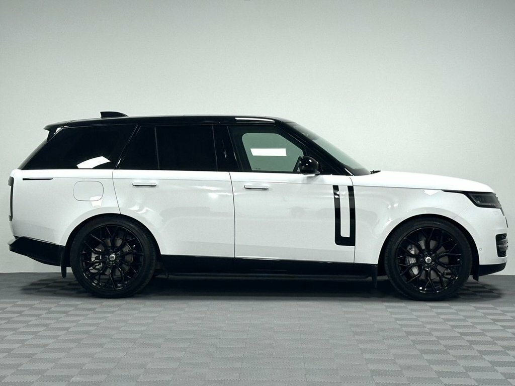 Land Rover Range Rover 3.0 P460e Hse Estate SV26ZHW Black #11