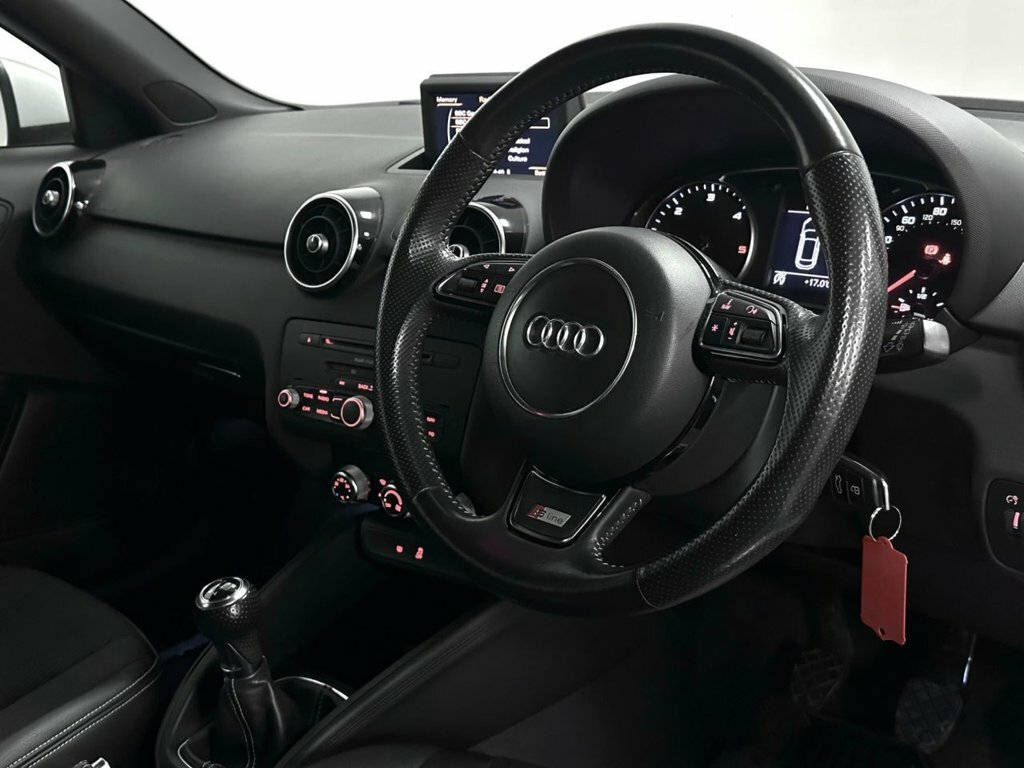 Audi A1 1L S Line Silver #4