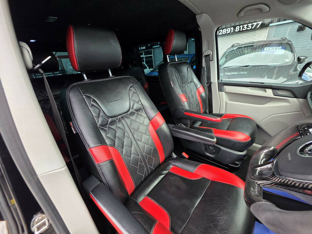 Volkswagen Transporter Sportline T32 Sportline Tdi Bluemotion Technology Black #5