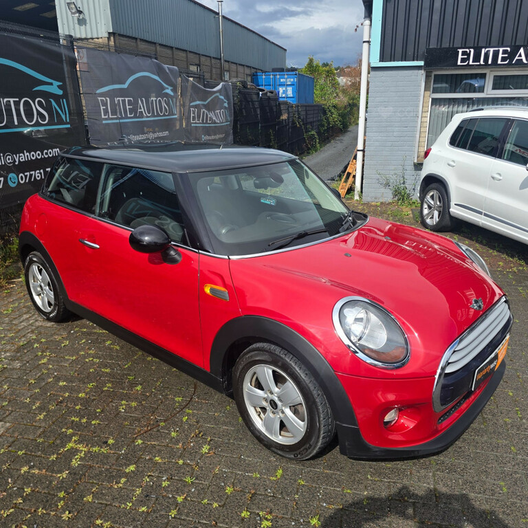 Mini Hatch Cooper Auto #2