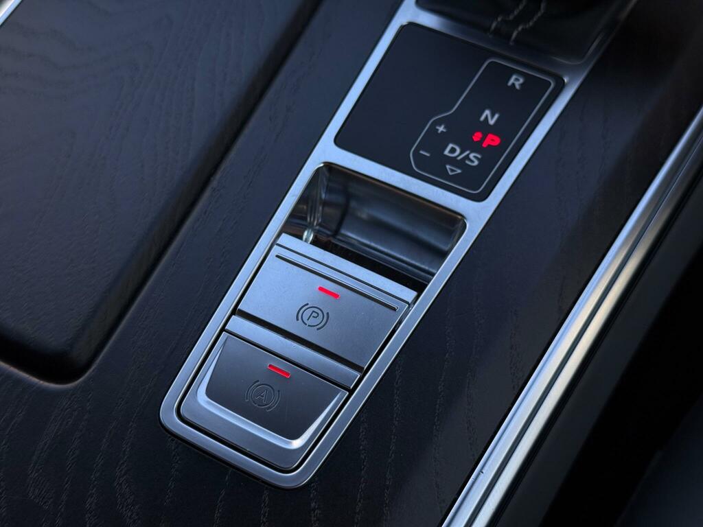 Audi A7 2.0 Tdi 40 S Line Sportback S Tronic Euro 6 Ss Black #99