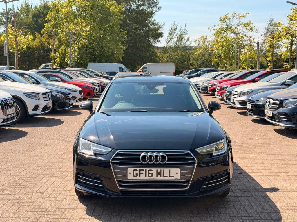 Audi A4 Avant Sport Black #2
