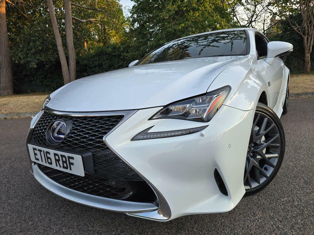Lexus RC 2.5 300H F Sport Coupe White #2