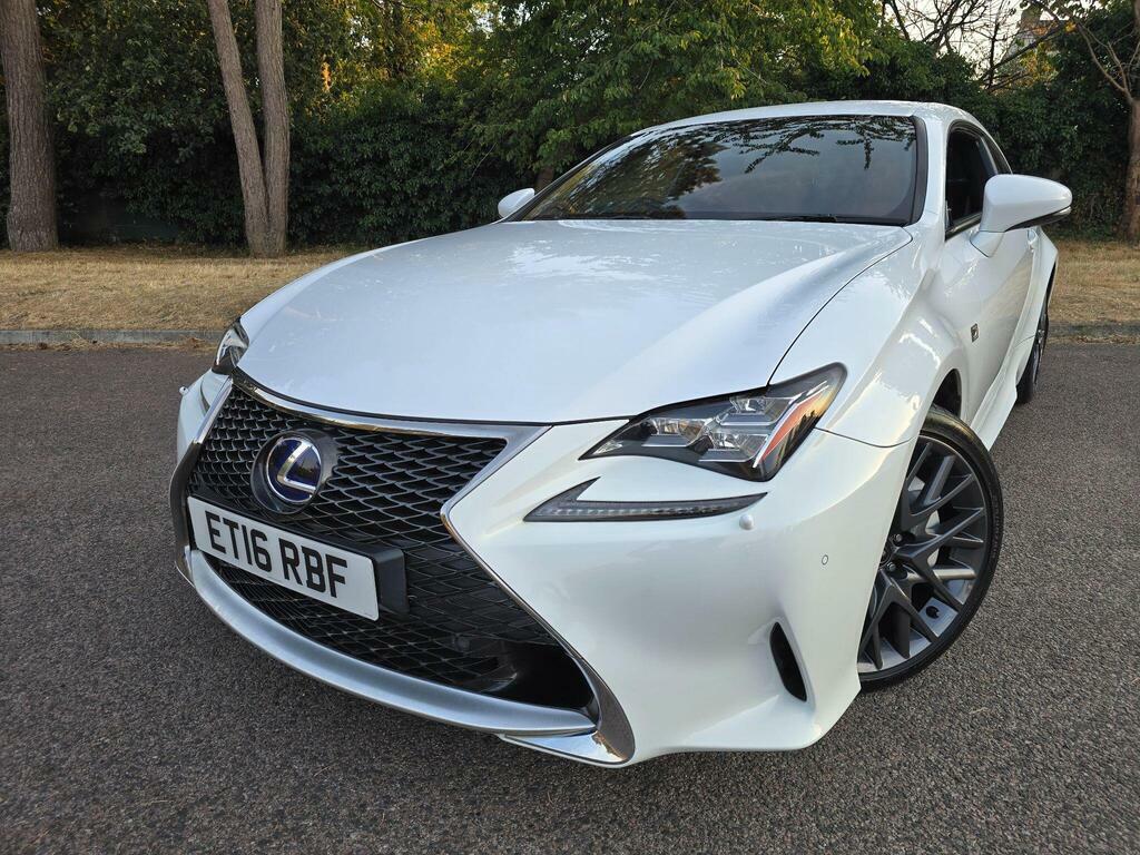 Lexus RC 2.5 300H F Sport Coupe White #3