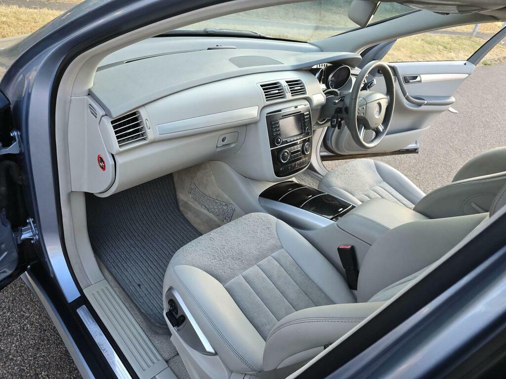 Mercedes-Benz R Class 3.5 R350l Sport 272 Bhp Black #53