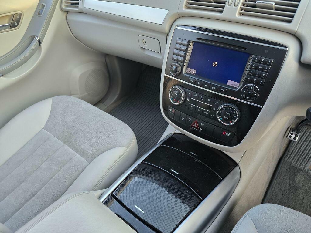 Mercedes-Benz R Class 3.5 R350l Sport 272 Bhp Black #54