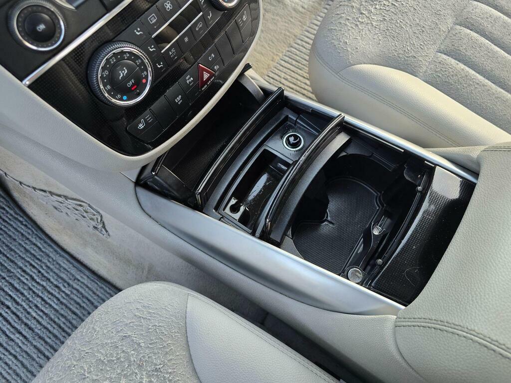 Mercedes-Benz R Class 3.5 R350l Sport 272 Bhp Black #48