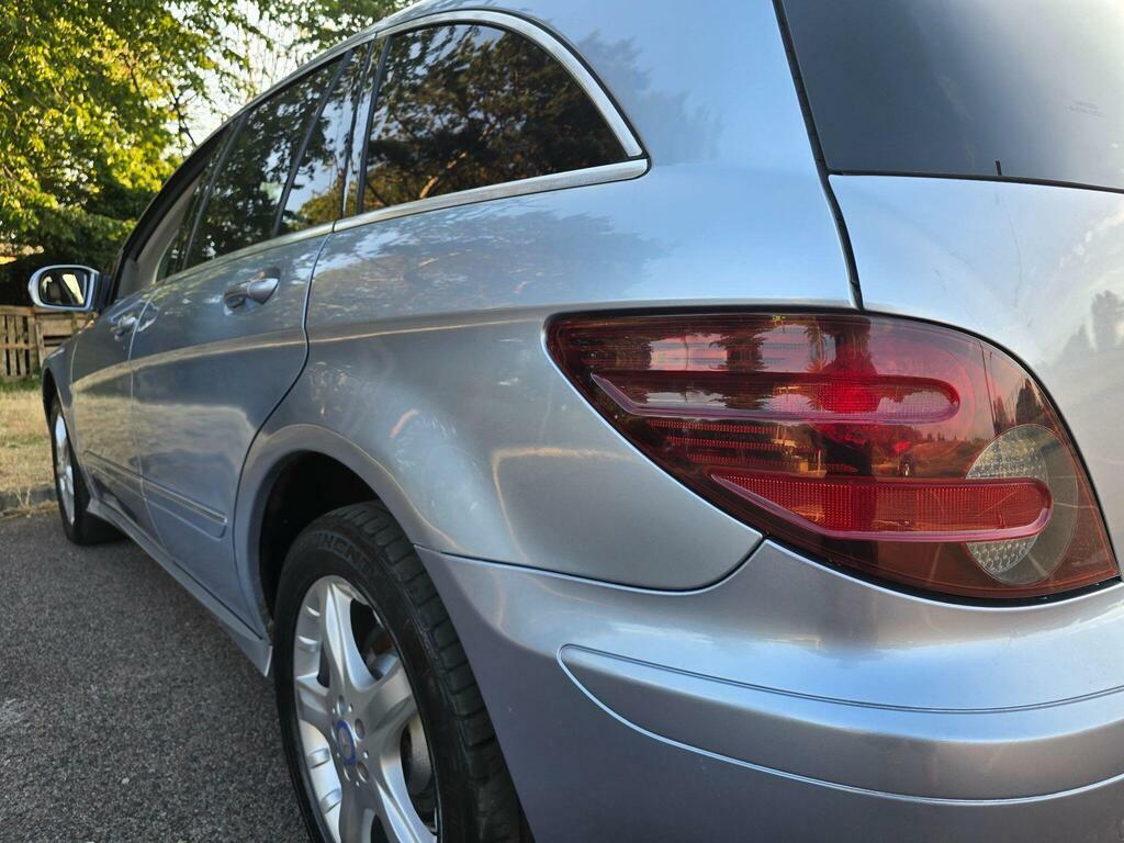 Mercedes-Benz R Class 3.5 R350l Sport 272 Bhp Black #28