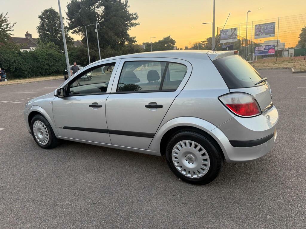 Vauxhall Astra 1.6 Sxi 16V Twinport 103 Bhp #23