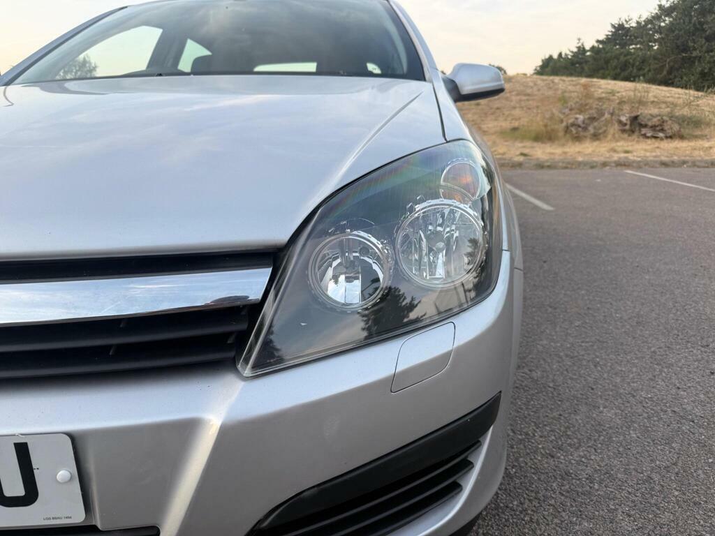 Vauxhall Astra 1.6 Sxi 16V Twinport 103 Bhp #11