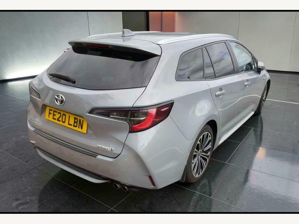 Toyota Corolla 1.8 Vvt-i Hybrid Design Cvt White #4
