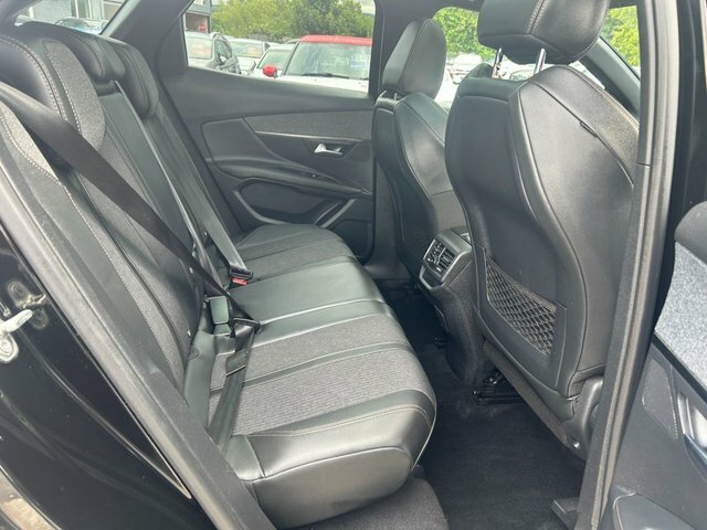 Peugeot 3008 Puretech Ss Allure Black #7