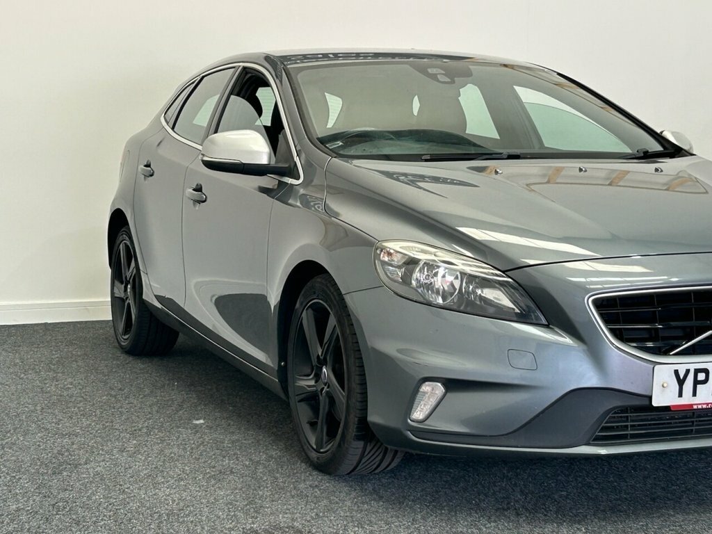Volvo V40 2L R-design Grey #4