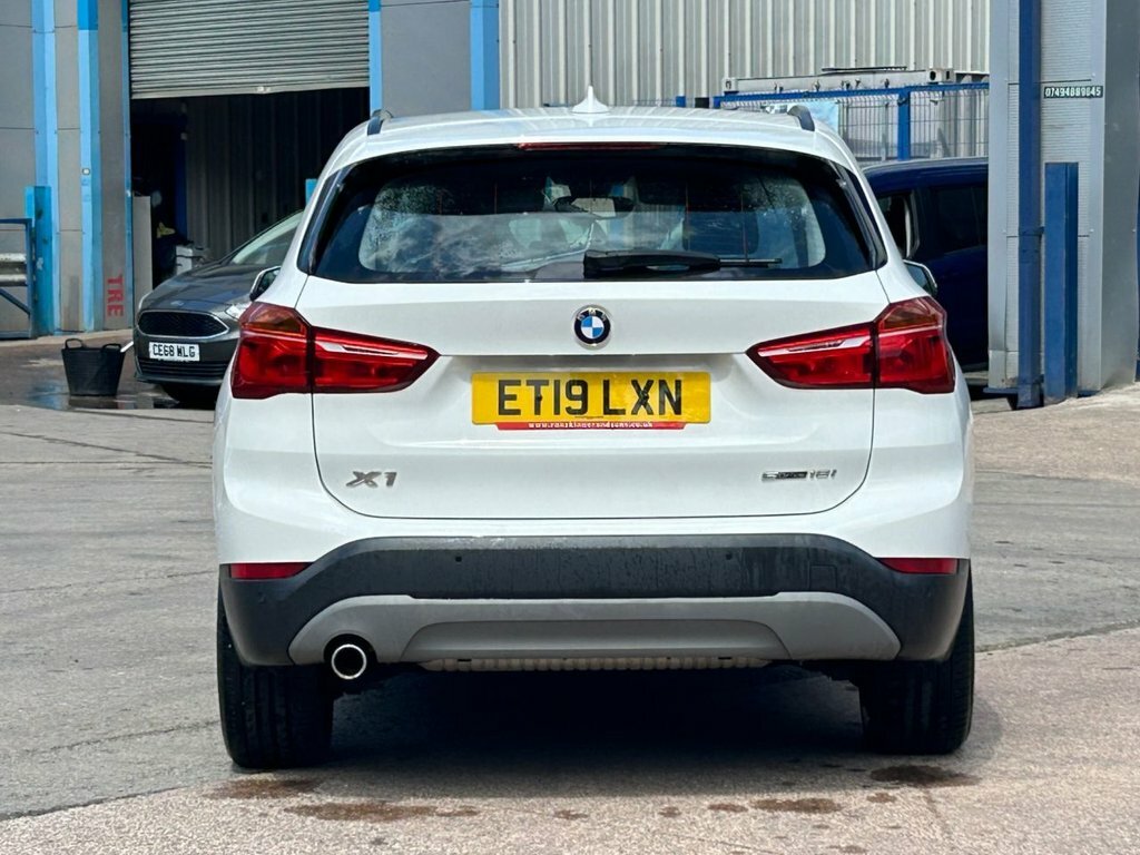 BMW X1 1.5L Se White #6