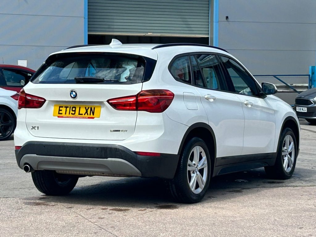 BMW X1 1.5L Se White #5