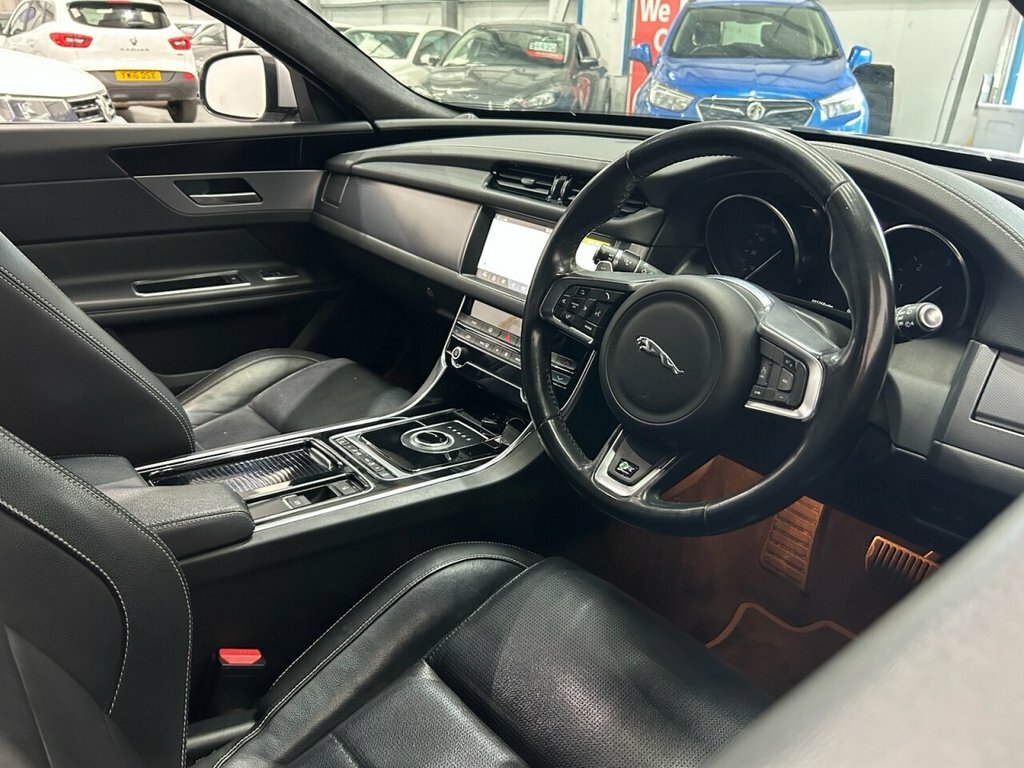 Jaguar XF 2.0D R-sport Euro 6 Ss Red #22