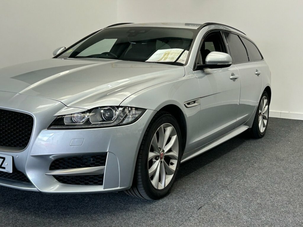 Jaguar XF 2L R-sport Silver #4
