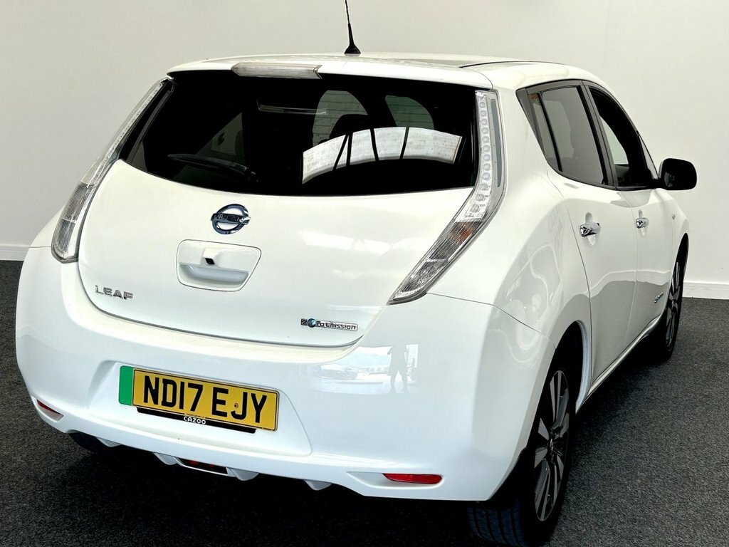 Nissan Leaf Nissan Hatchback 80Kw Acenta 30Kwh 6.6Kw Black #9