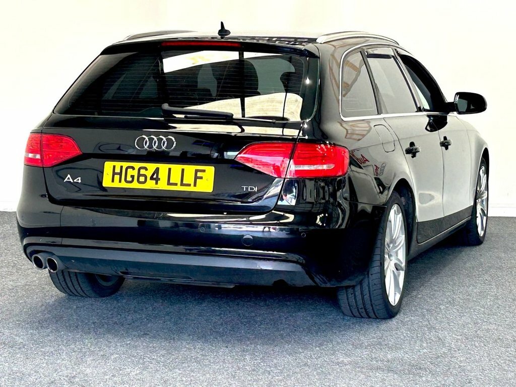 Audi A4 Avant Se Technik Black #4
