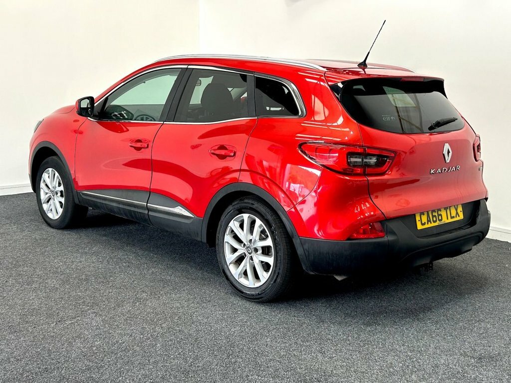 Renault Kadjar Suv CA66TLX Red #4