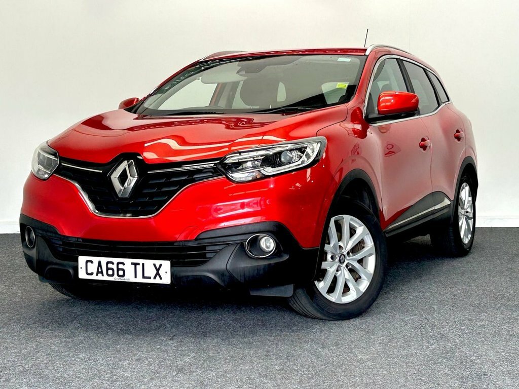 Renault Kadjar Suv CA66TLX Red