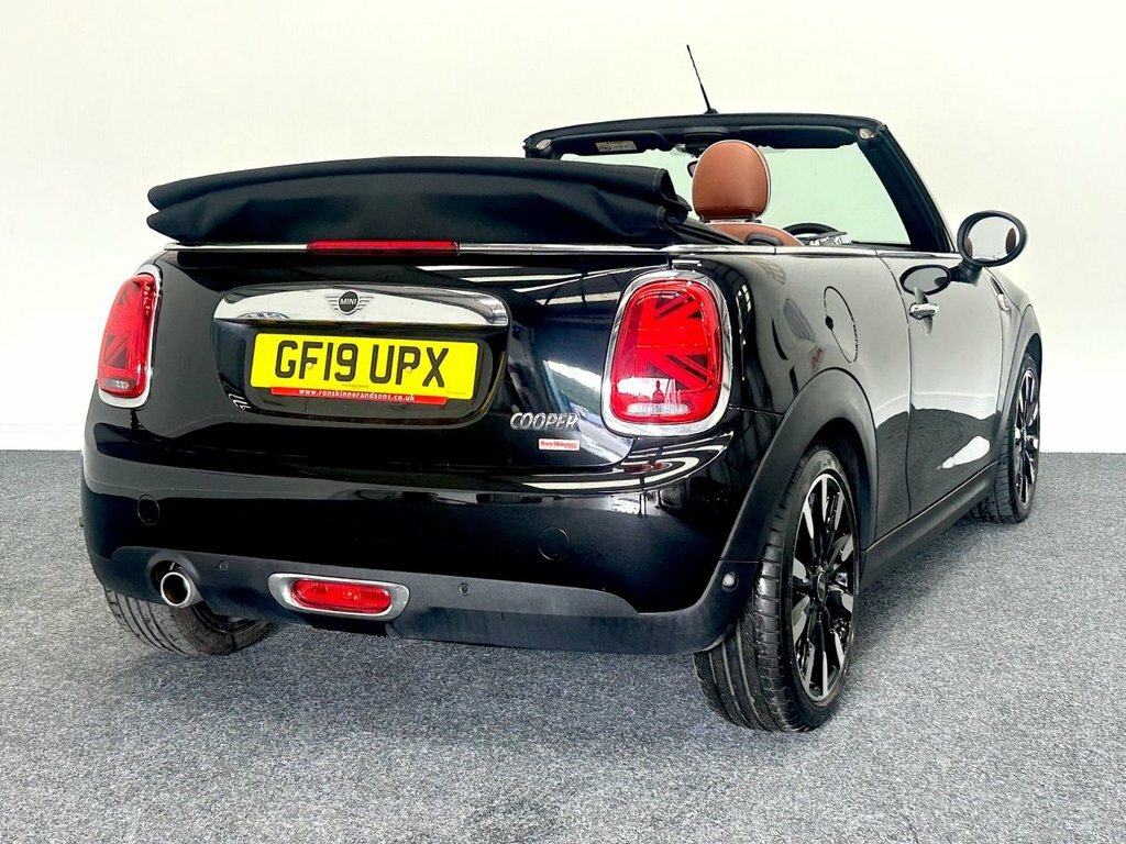 Mini Convertible 1.5L Cooper Exclusive GF19UPX Black #6