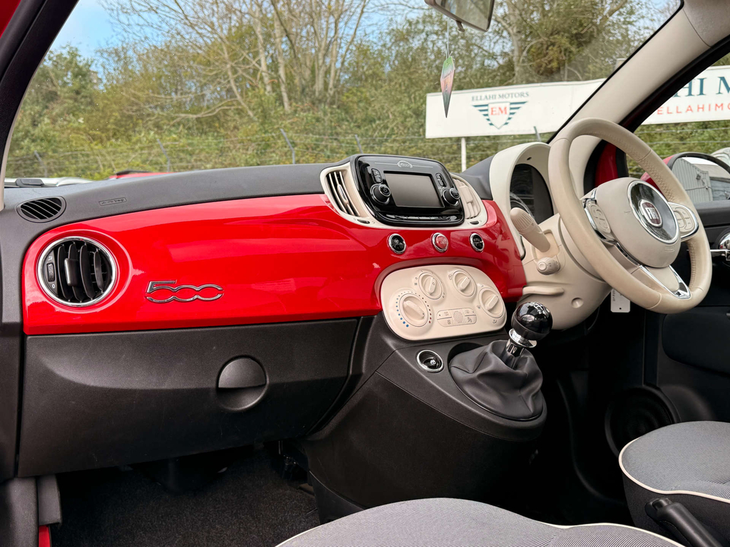 Fiat 500 Lounge Red #4