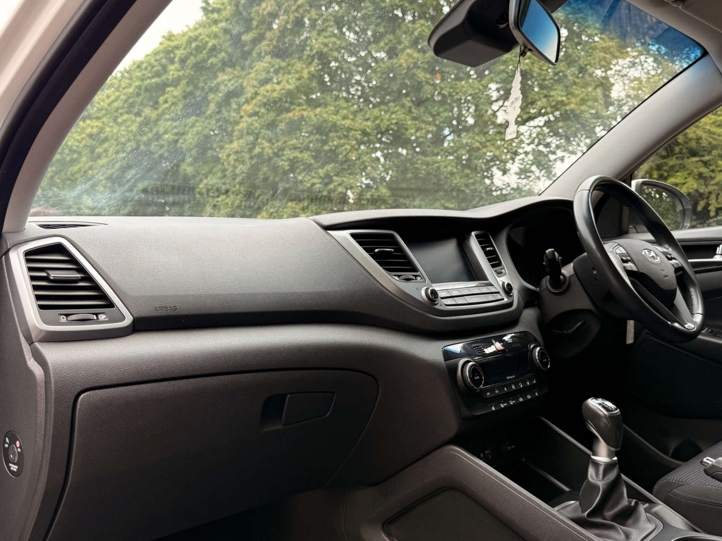 Hyundai Tucson Gdi Blue Drive Se Nav Suv Euro 6 S #4