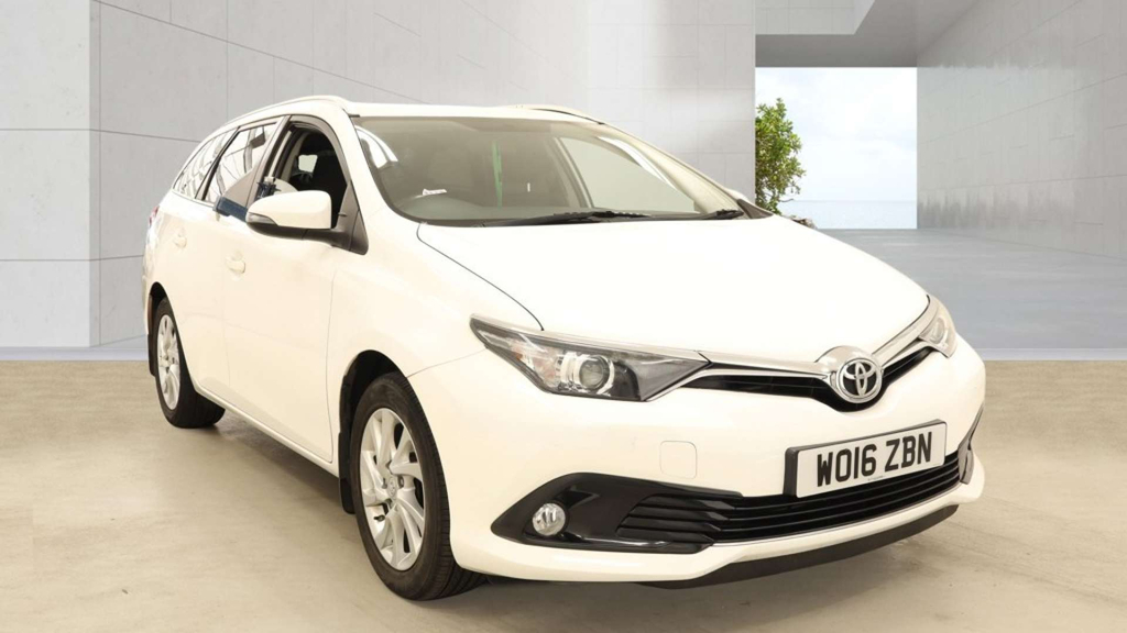 Toyota Auris Auris Business Edition Vvt-i White